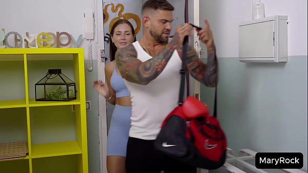 Nonton My Boyfriend Take Me After Boxing Match thumbnail