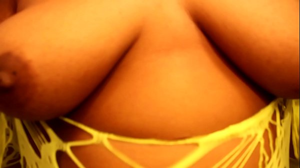 Big bouncing nipples 