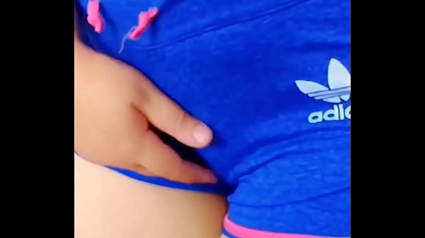 Lo Que Hace La Calentura! Vi A Esta Morrita Limpiando Y No Aguante Las Ganas De Conocer Su Culo Y Oh Sorpresa Cuando Accedi&oacute; A Coger! Que Suerte Tan Hijueputa Hermano ( Casero Real) thumbnail