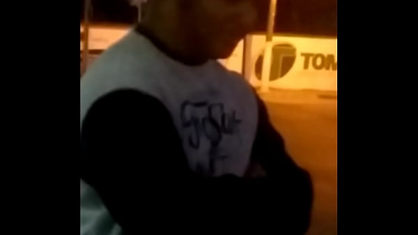 Comendo Negao De Saia Gostoso thumbnail