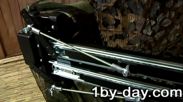 Nonton Viktoria Blonde Get On The Stallion thumbnail