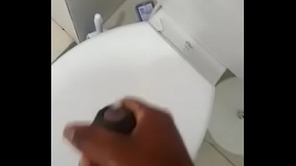 Neg&atilde_o pauzudo gozando