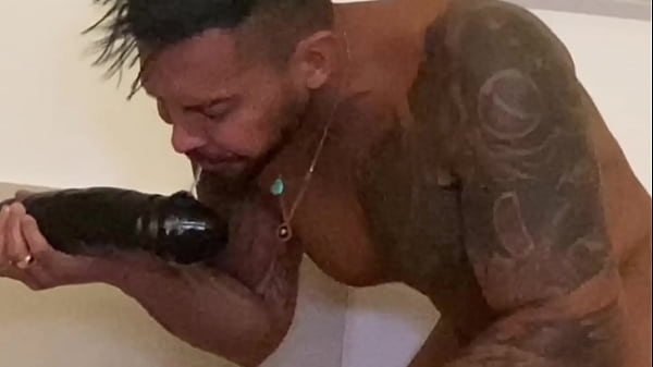 HARDCORE SEX AND DEEP THROAT with giant dildo – VIKTOR ROM – – Aaronmax – BBC LATINO MAN skinny boy big muscle