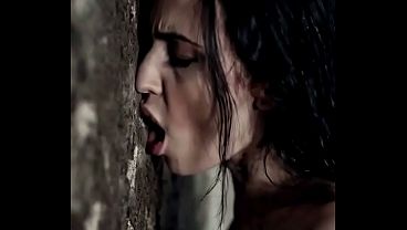 Dark haired babe passionately kissing and licking a wall. Weird fetish - AI Generated 