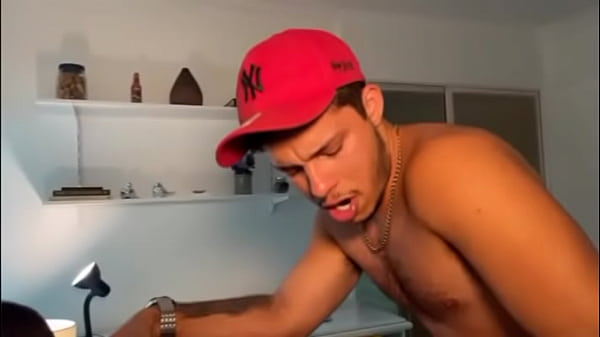 Levando Rola De Um E O P&eacute; Do Outro Macho Na Cara O Blessed &eacute; O Submisso Mais Gostoso Do Brasil thumbnail