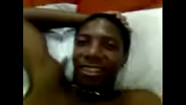 klaudinho fasendo ela chupa gostoso 