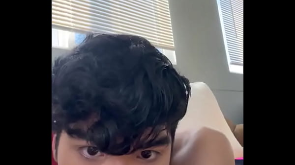 Nonton Who Will Be My Valentines Day? thumbnail