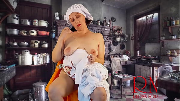 Nonton Cinderella Has To Sew Three Outfits In One Night. Naked Pussy. Fairy Tale. thumbnail