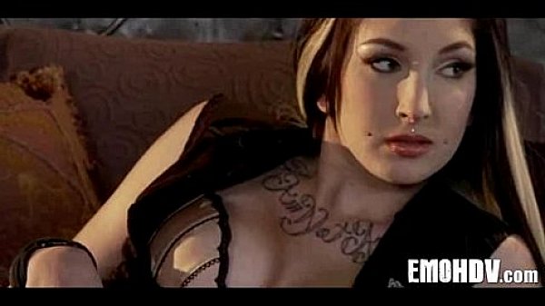 Hot Emo Pussy 111 thumbnail