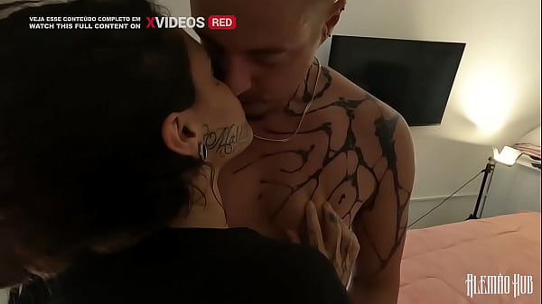 Nonton Minha Vizinha De Dreadlocks Pediu Uma X&iacute;cara De A&ccedil;ucar E Ganhou Um Ch&aacute; De Pica! Completo No Red thumbnail