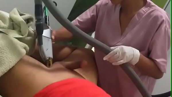 Nonton Laser Hair Removal By Indian Nurse thumbnail