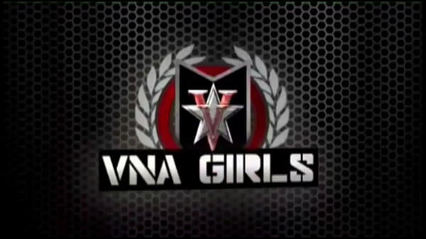 Nonton Beauty Ass Sara Jay Loves A Good Cumshot In Her Booty From Big Dick Karlo Karrera thumbnail