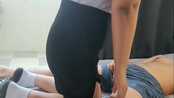 Nonton Starting With Oral, Ending With Love thumbnail