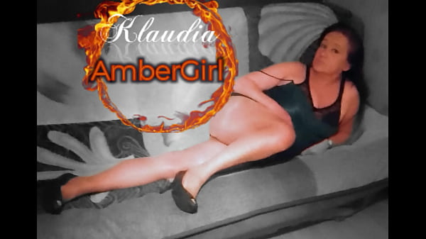 Nonton Sexy Dance Beafore Masturbation And Pussy Cum Klaudiaambergirl thumbnail