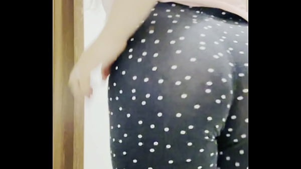 Nonton Sexy Ass In Legins thumbnail