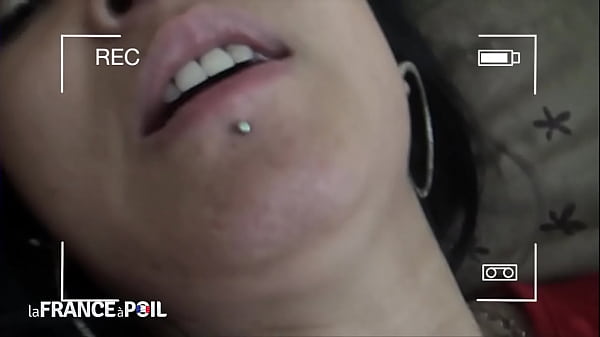 Hot Parisian Brunette Makes Home Sex Tape thumbnail