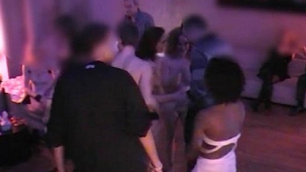 Spy cam french private party! Camera espion Part17 Transparence 