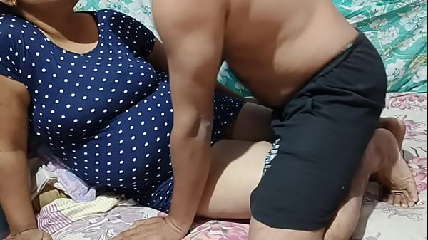 Bengali Housewife Having Hot Sex With Her Lover thumbnail