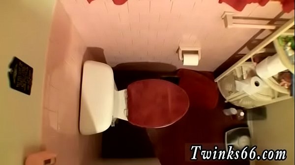 Hot Guys Pissing Their Pants Gay Porn Voyeurs Love Our Bathroom thumbnail