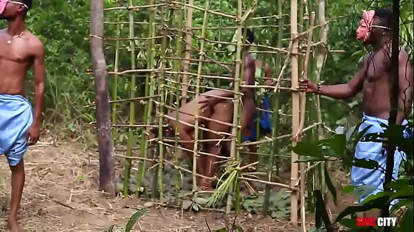 Traditional Fuck Between The King The The Most Beautiful Maiden thumbnail