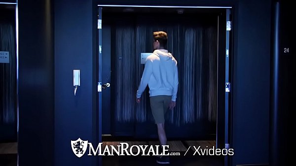 Two People Fuck After They First Meet thumbnail