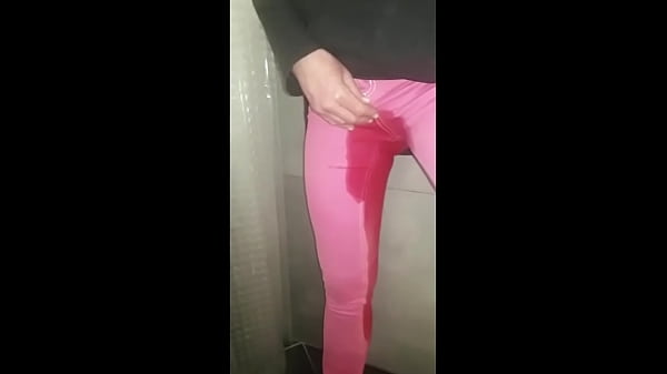 Nonton Blonde Milf Wetting Jeans In Her Bathroom And Masturbate In This Time Compilation 8 Movies thumbnail
