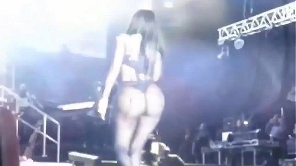 Nicki Minaj Booty Live (hd) thumbnail