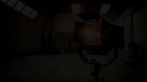 Nonton Sweet And Sultry Brunette Naked Close-up thumbnail