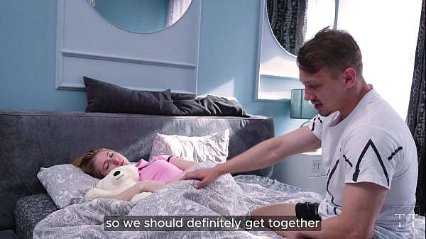 Nonton Stepdaughter Refuses To Go To College, Sucks Ste-dad's Cock Instead thumbnail