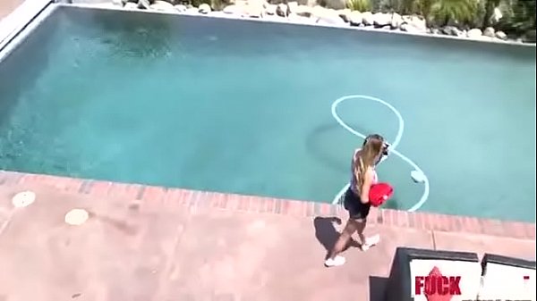 Nonton Molly Mae In Voyeur Watches Naked Busty Blonde thumbnail