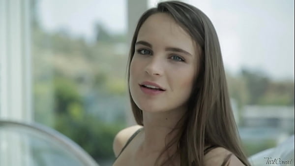 Sexy Babe Teal Conrad Gets Down And Dirty! thumbnail