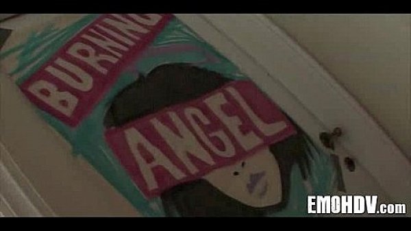 Nonton Hot Emo Pussy 102 thumbnail