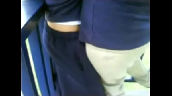 Nonton Groping Ass thumbnail