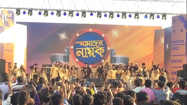 Nonton C88e9843-fcf8-446c-82cc-332d4694c96e.mov thumbnail