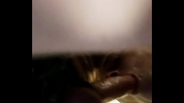Deepthroat close up