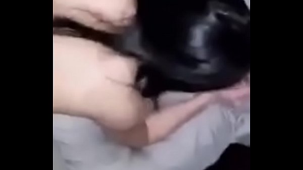 địt Em G&aacute;i Xinh V&atilde;i Lồn thumbnail