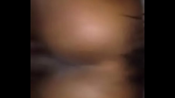 Nonton She On Top Tonight thumbnail