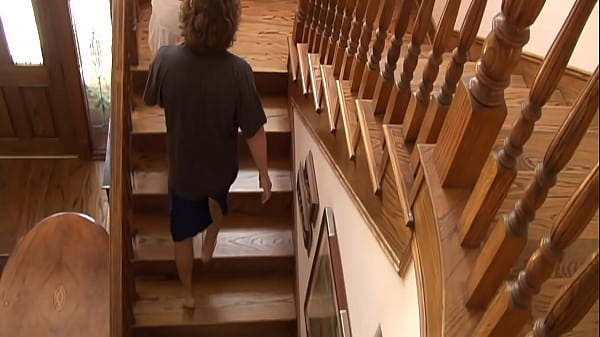 Nonton Family Fantasy - Stepdad Fucks His Very Intensely thumbnail