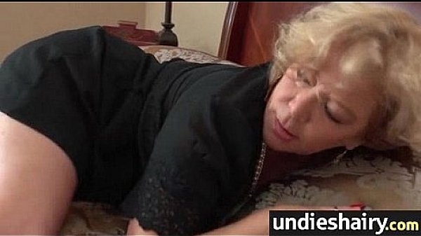 Nonton Her Sweet Undies Hairy Twat 10 thumbnail