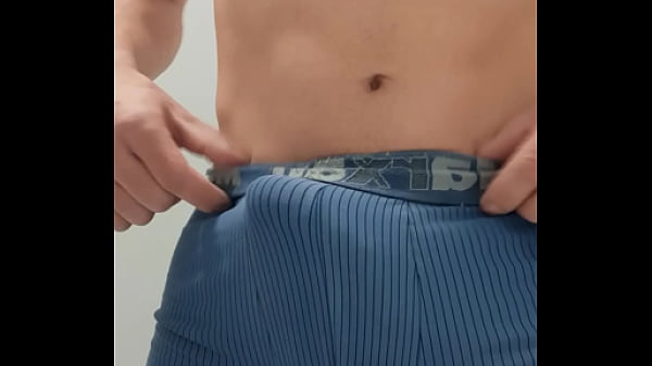Mostrando minha rola