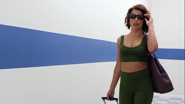 Nonton .brazzers.xxx/gift - Copy And Watch Scott Nails Video thumbnail