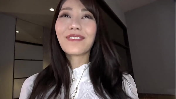 Part2 『あなたの給料いくらですか？』生きていくにはカネがいる。そしてカネを得るために色んな『何か』を生み出している。この企画は生々しくリアルに人の財布に首をつっこむ ディープカルチャー ドキュメンタリー。今回は日本に数名と言われる『射精管理士』 ナツキさんの一日に密着。 thumbnail