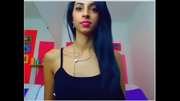 Nonton Sexy Webcam Girl With Amazing Ass thumbnail