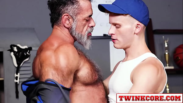 YES, push your face into my hairy asshole! 