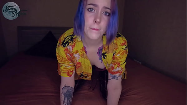 Stacy Moon spanks her big white ass til she can't take no more 