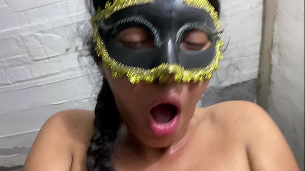 Me Encanta Tanto El Sexo Y Mamar La Verga De Mi Amo Que No Me Importa Si Se Cae Mi Mascara |submissiveadventures thumbnail