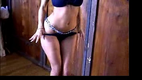 Crissy Moran 001 thumbnail