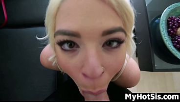 Big Step Sis Teaches Virgin Little Bro How to Fuck - Myhotsis