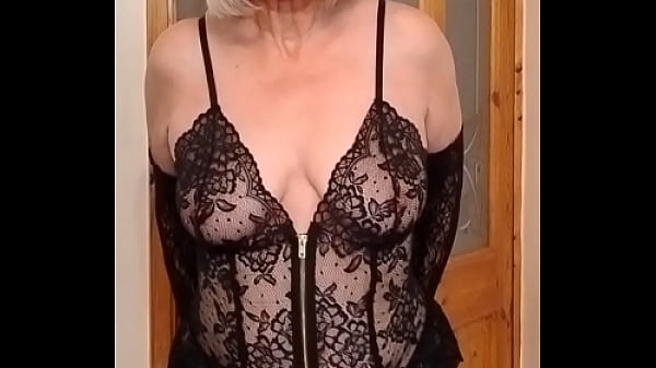 Unzip me from either end, take me front or back