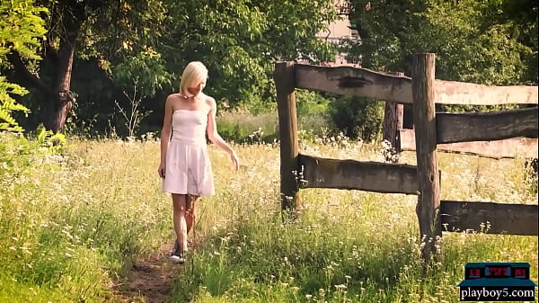 Small Tits Hungarian Milf Model Mikki Galante Gets Naked Out In A Field With A thumbnail